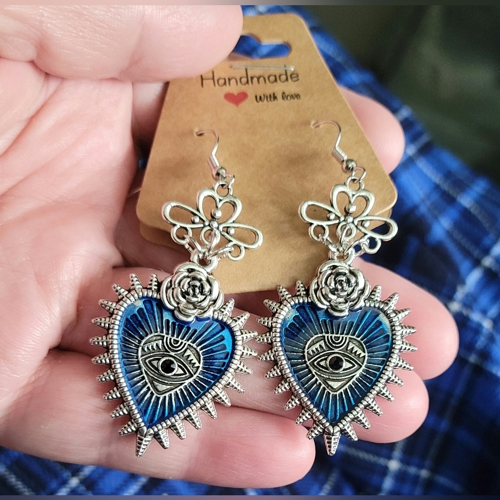 Spiked Blue Heart Eye Rose Handmade Earrings Punk Goth Emo Dangle Gothic - Picture 13 of 13